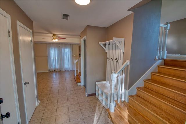 9200 Reeder Drive, Overland Park, KS 66214
