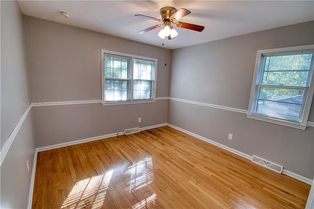 9200 Reeder Drive, Overland Park, KS 66214