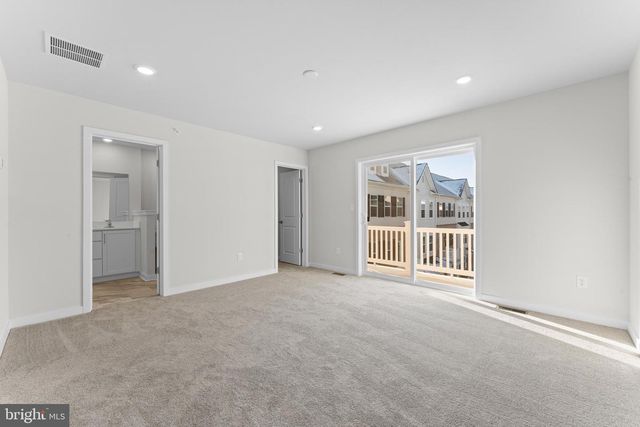 56 CONTINENTAL WAY, Bridgeport, PA 19405