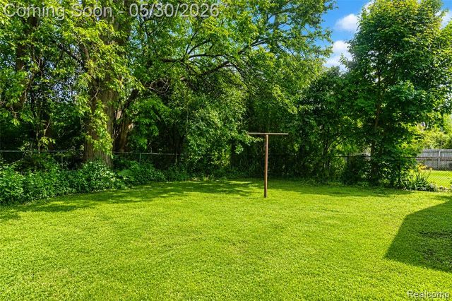 431 Hayes Street, Ypsilanti, MI 48198