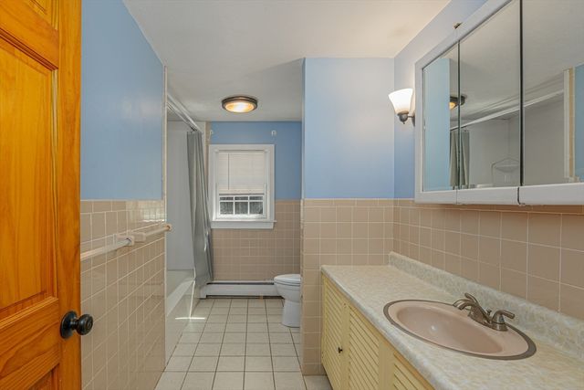 17 Golden Hill Avenue, Haverhill, MA 01830