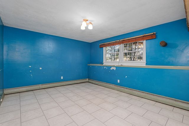 17 Golden Hill Avenue, Haverhill, MA 01830