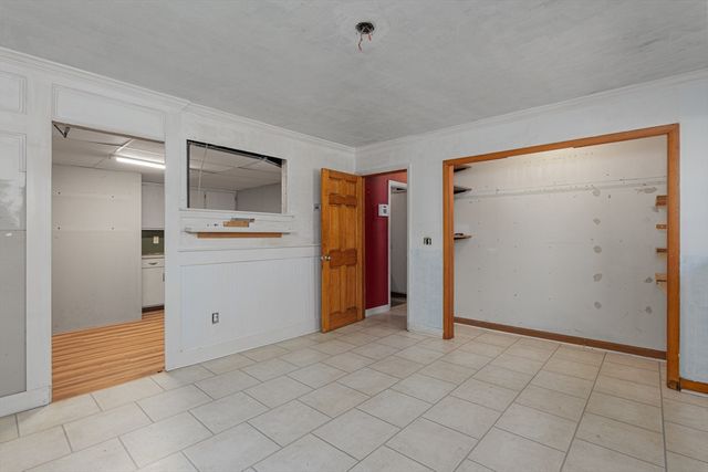 17 Golden Hill Avenue, Haverhill, MA 01830