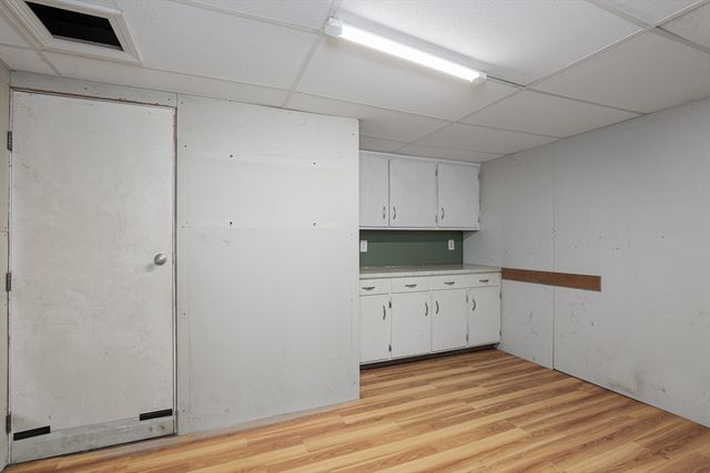 17 Golden Hill Avenue, Haverhill, MA 01830