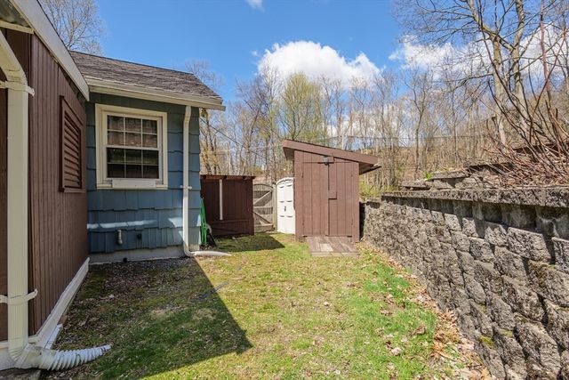 17 Golden Hill Avenue, Haverhill, MA 01830