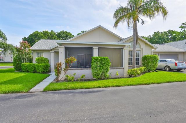 1126 GOLFVIEW WOODS DRIVE 1126, Sun City Center, FL 33573