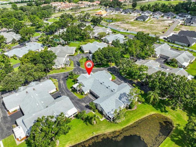 1126 GOLFVIEW WOODS DRIVE 1126, Sun City Center, FL 33573