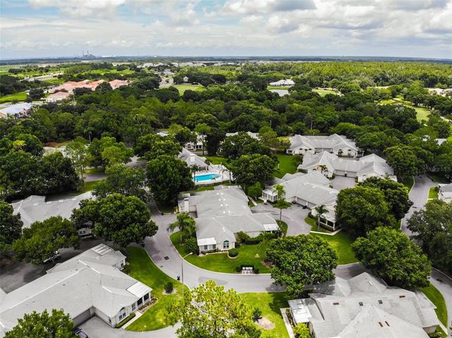 1126 GOLFVIEW WOODS DRIVE 1126, Sun City Center, FL 33573
