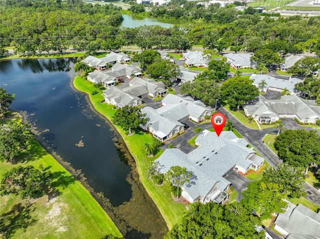 1126 GOLFVIEW WOODS DRIVE 1126, Sun City Center, FL 33573