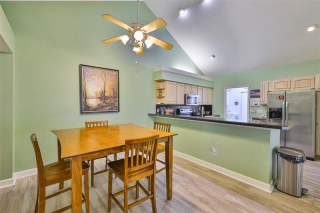 1126 GOLFVIEW WOODS DRIVE 1126, Sun City Center, FL 33573