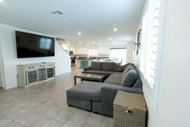 32097 Rambling Court, Winchester, CA 92596