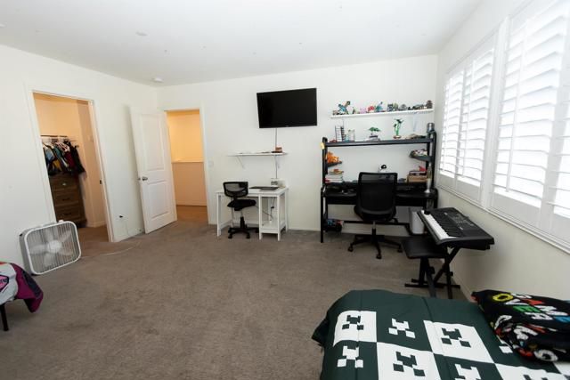 32097 Rambling Court, Winchester, CA 92596