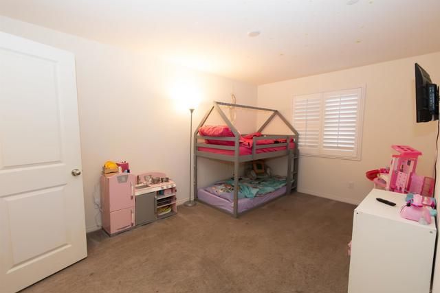 32097 Rambling Court, Winchester, CA 92596