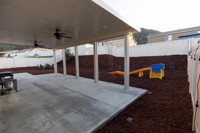 32097 Rambling Court, Winchester, CA 92596