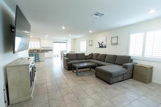 32097 Rambling Court, Winchester, CA 92596