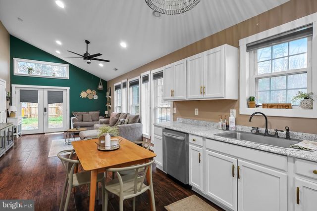 2641 HICKORY CORNER RD, Augusta, WV 26704