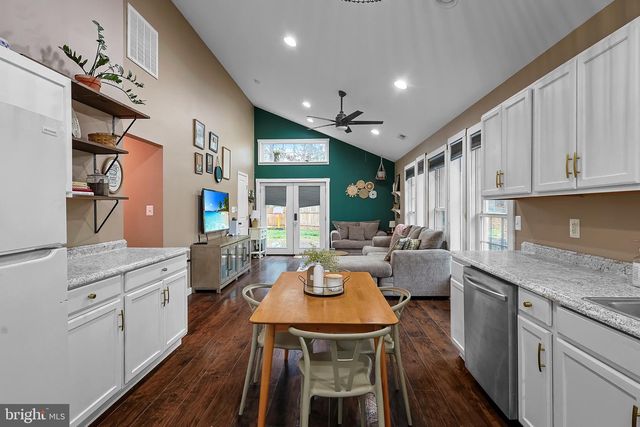 2641 HICKORY CORNER RD, Augusta, WV 26704