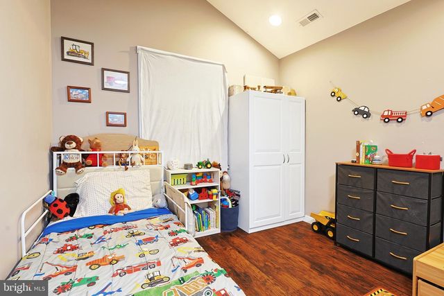 2641 HICKORY CORNER RD, Augusta, WV 26704