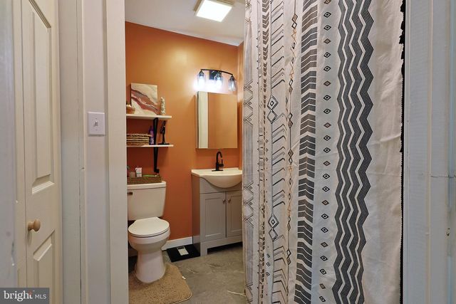 2641 HICKORY CORNER RD, Augusta, WV 26704