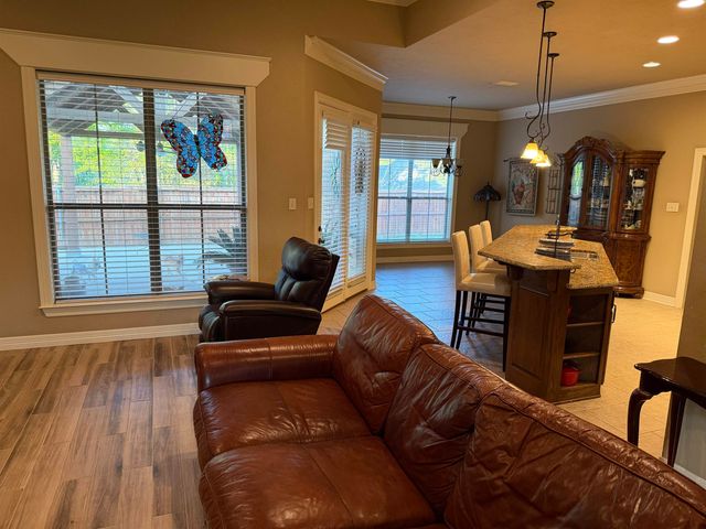 3201 Danville Ct, Longview, TX 75605