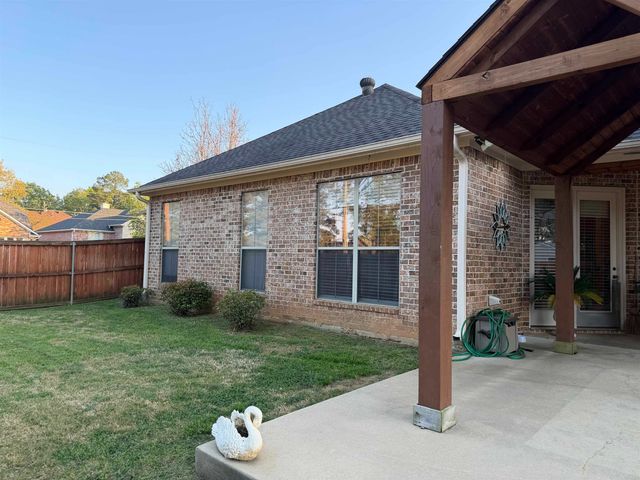 3201 Danville Ct, Longview, TX 75605