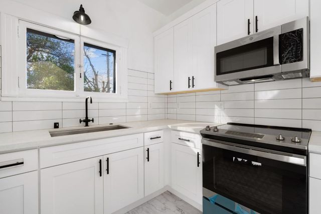 104 King Rd, Roseville, CA 95678