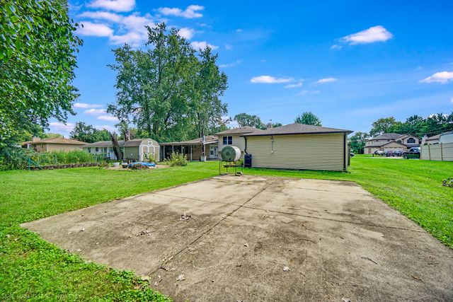 3900 W 155th Street, Markham, IL 60428