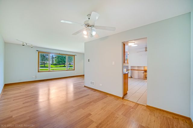 3900 W 155th Street, Markham, IL 60428