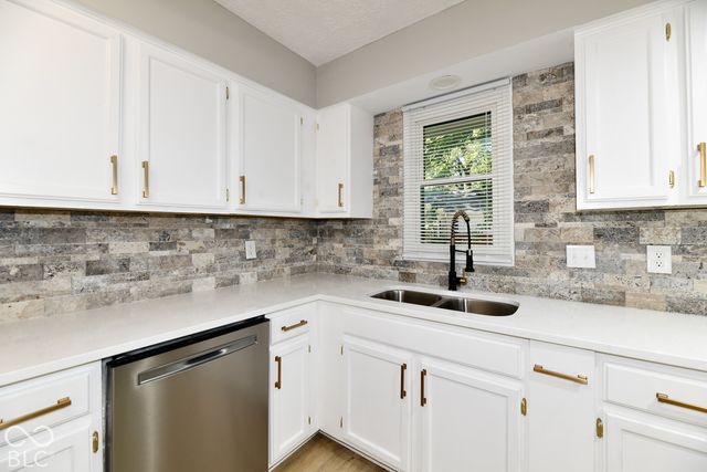 1814 Walnut Way, Noblesville, IN 46062