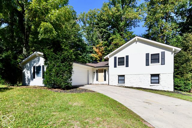 1814 Walnut Way, Noblesville, IN 46062