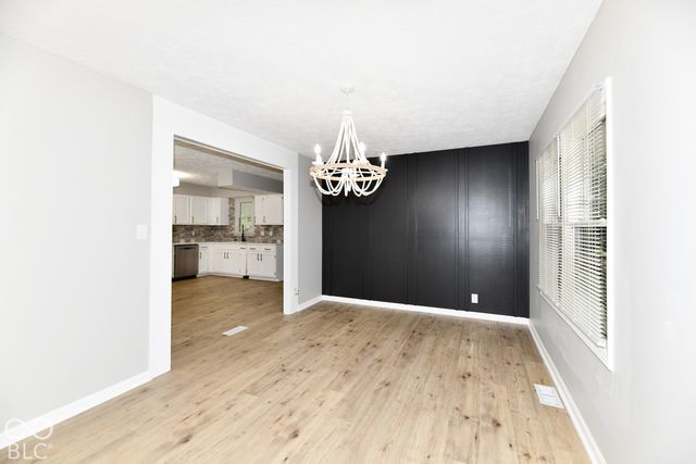 1814 Walnut Way, Noblesville, IN 46062