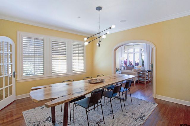 210 Mockingbird Ln, Tyler, TX 75701