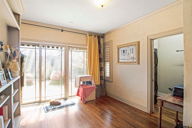 210 Mockingbird Ln, Tyler, TX 75701