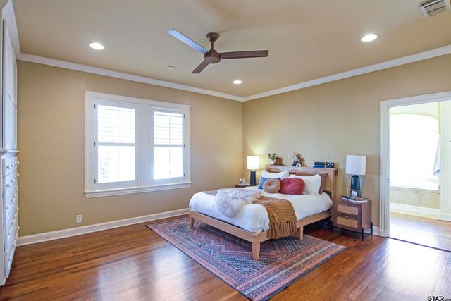 210 Mockingbird Ln, Tyler, TX 75701