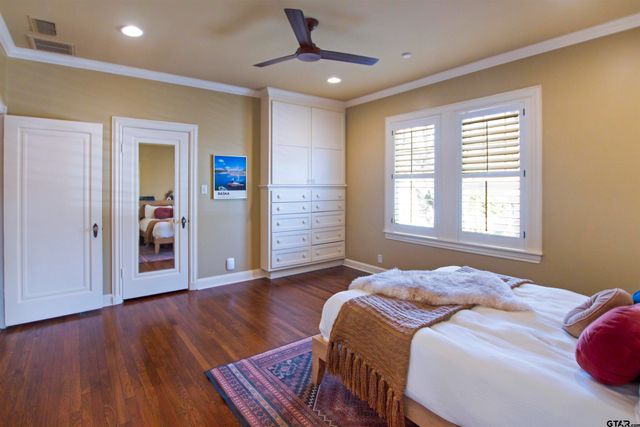 210 Mockingbird Ln, Tyler, TX 75701