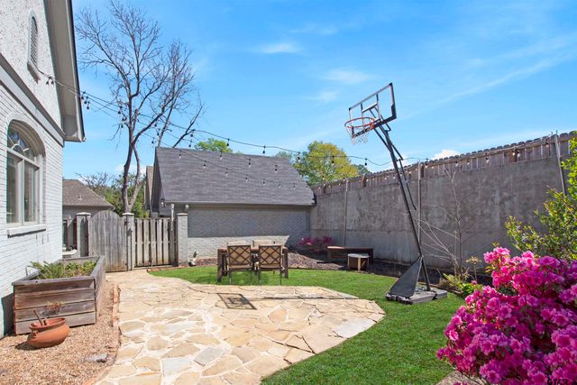 210 Mockingbird Ln, Tyler, TX 75701