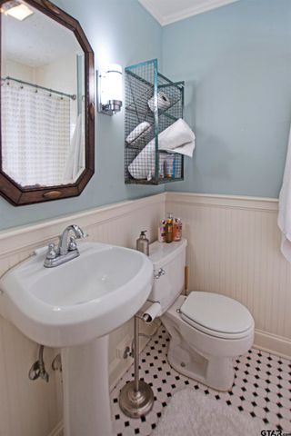 210 Mockingbird Ln, Tyler, TX 75701