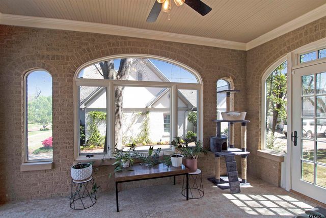 210 Mockingbird Ln, Tyler, TX 75701