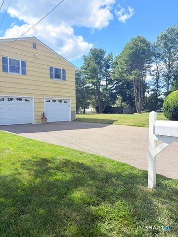 2 Ellen Drive, Beacon Falls, CT 06403