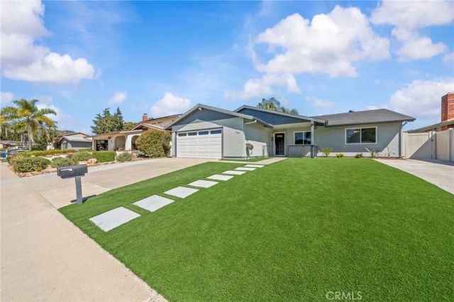 9325 Nalini Court, Santee, CA 92071