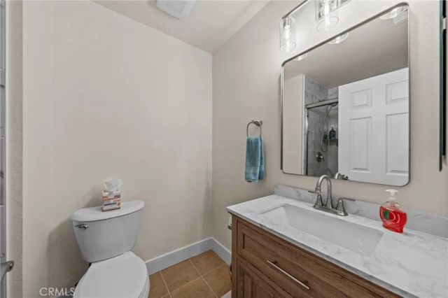 9325 Nalini Court, Santee, CA 92071