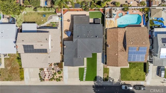 9325 Nalini Court, Santee, CA 92071