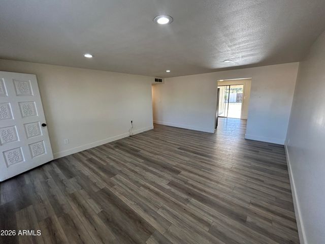 1817 W WOOD Drive, Phoenix, AZ 85029