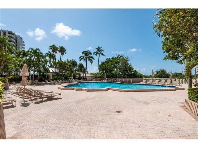 1121 CRANDON BL E1104, Key Biscayne, FL 33149