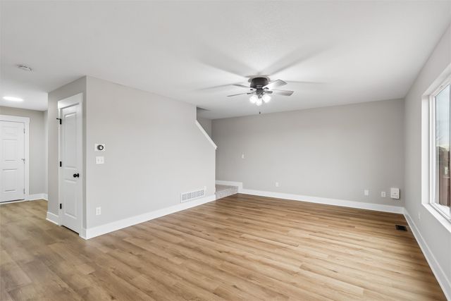 1363 93rd Street, West Des Moines, IA 50266