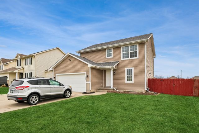1363 93rd Street, West Des Moines, IA 50266