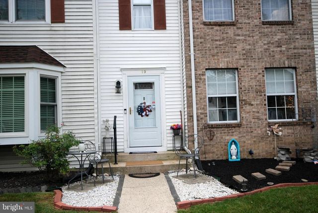 19 N DUNMOOR, Hamilton, NJ 08690
