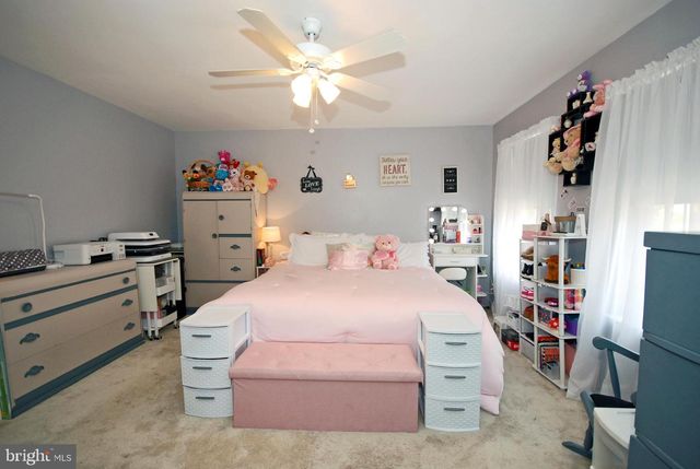19 N DUNMOOR, Hamilton, NJ 08690
