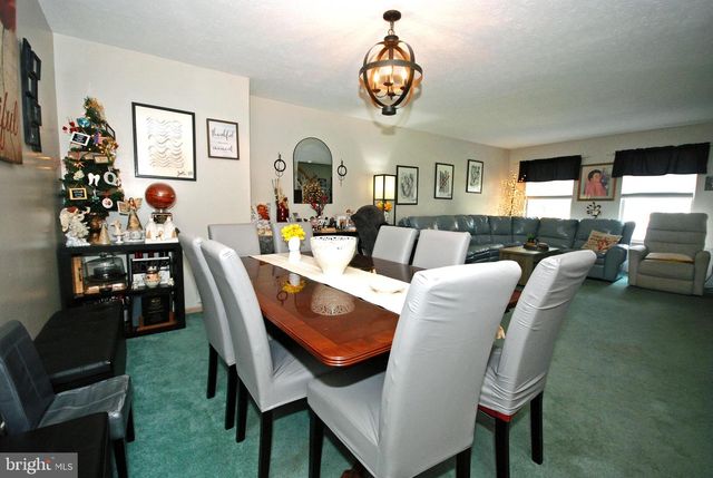 19 N DUNMOOR, Hamilton, NJ 08690