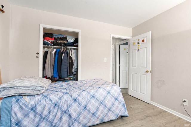 4209 Reed Road, Fort Wayne, IN 46815